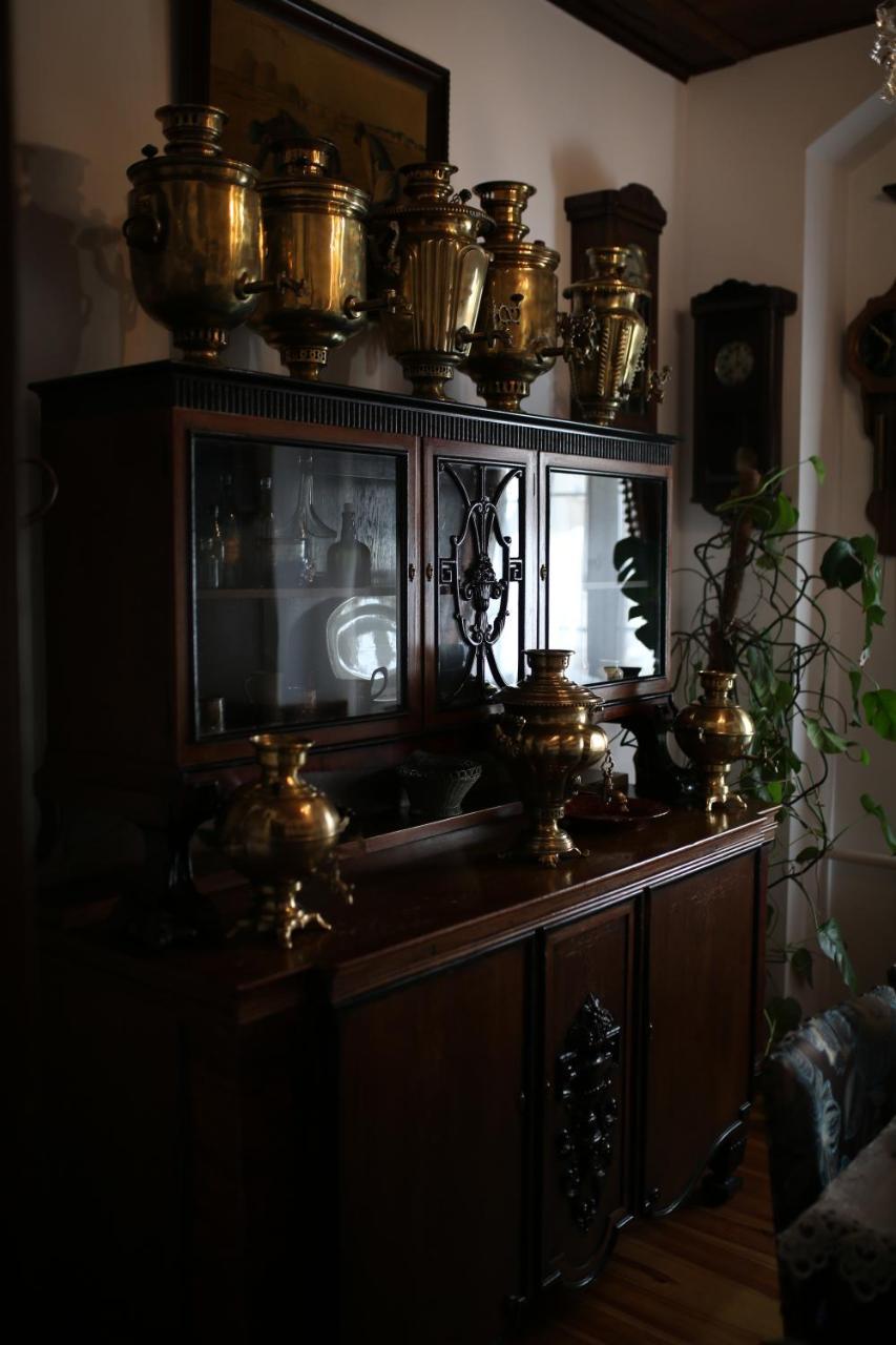 Antique House Hotel Dubno Exteriér fotografie